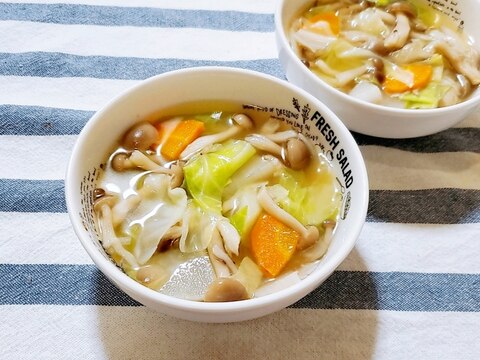ヘルシーな野菜スープ